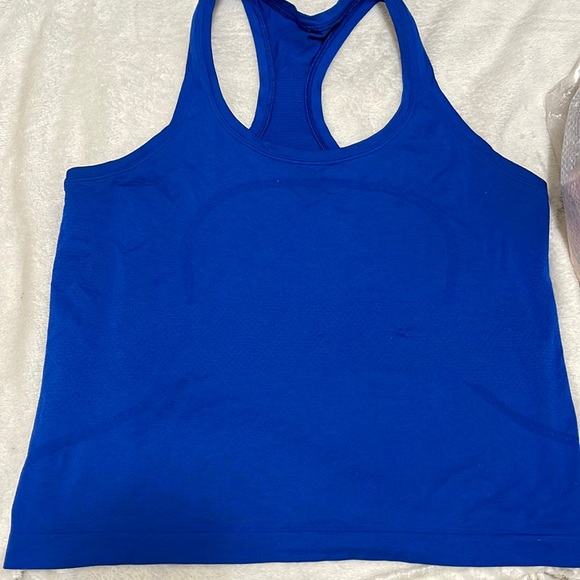 Lululemon Swifty Tank - Size 10 Royal Blue- Rave Length - Picture 1 of 4